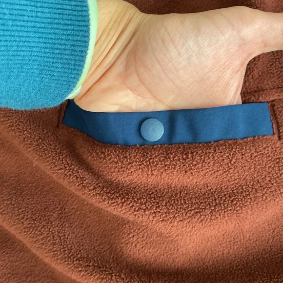 Dark brick and navy fleece jacket - Picture 6 of 17